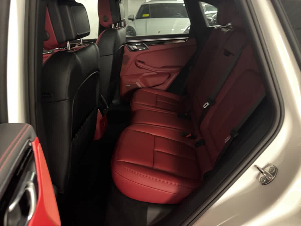 new 2025 Porsche Macan car