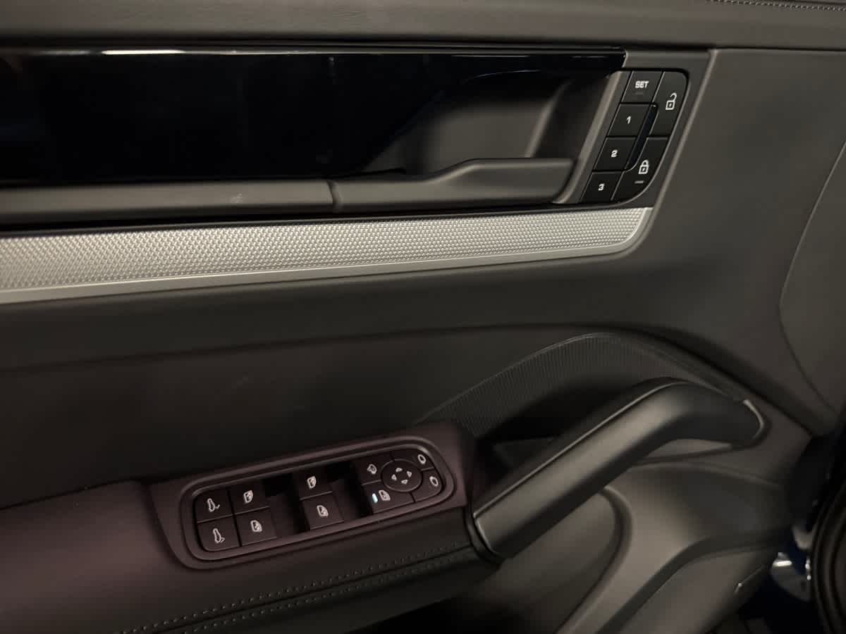 used 2025 Porsche Cayenne car, priced at $84,997