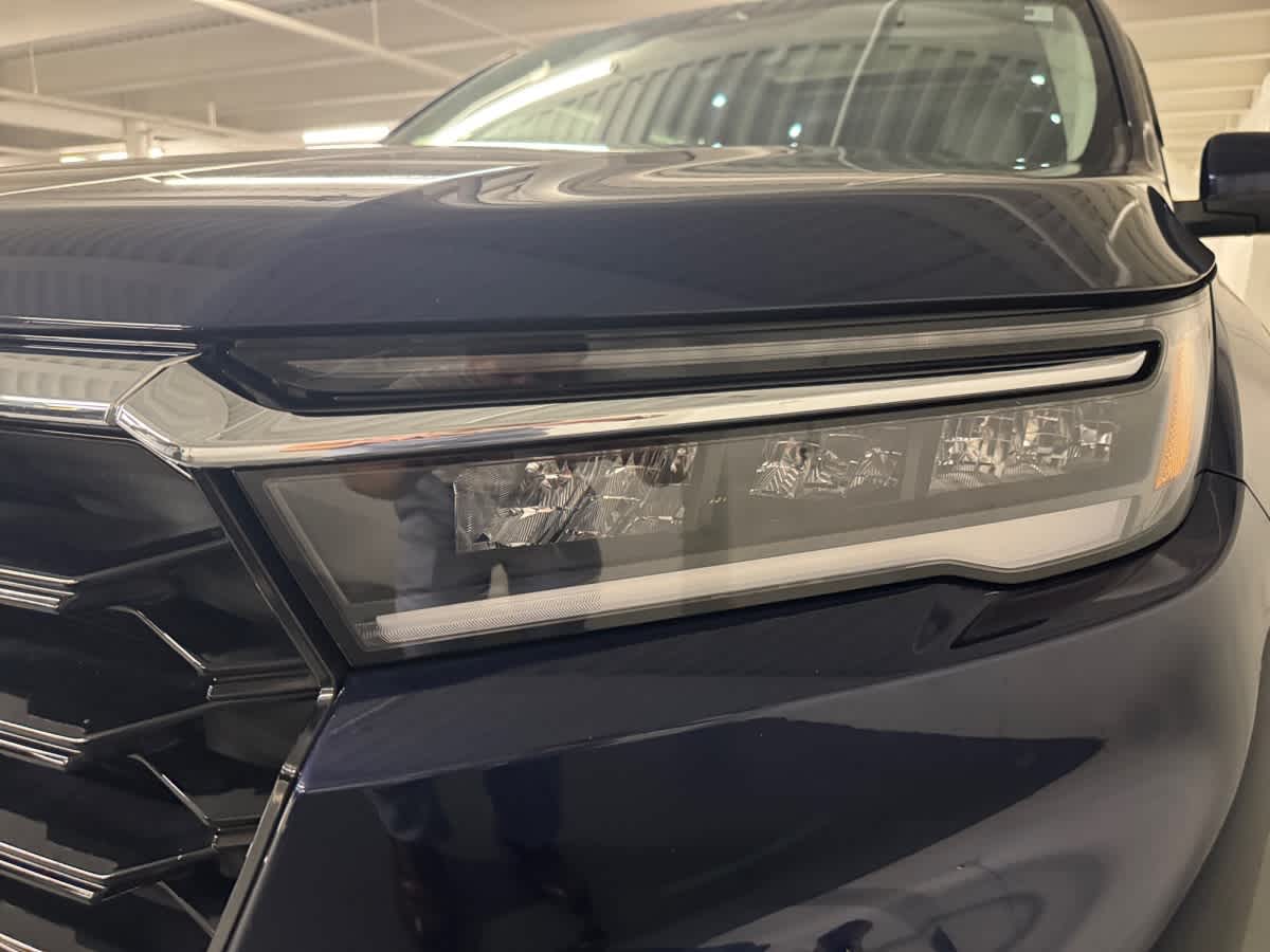 used 2023 Honda Pilot car, priced at $37,997