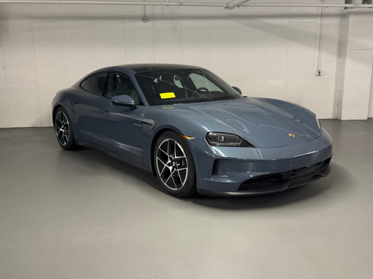 new 2025 Porsche Taycan car