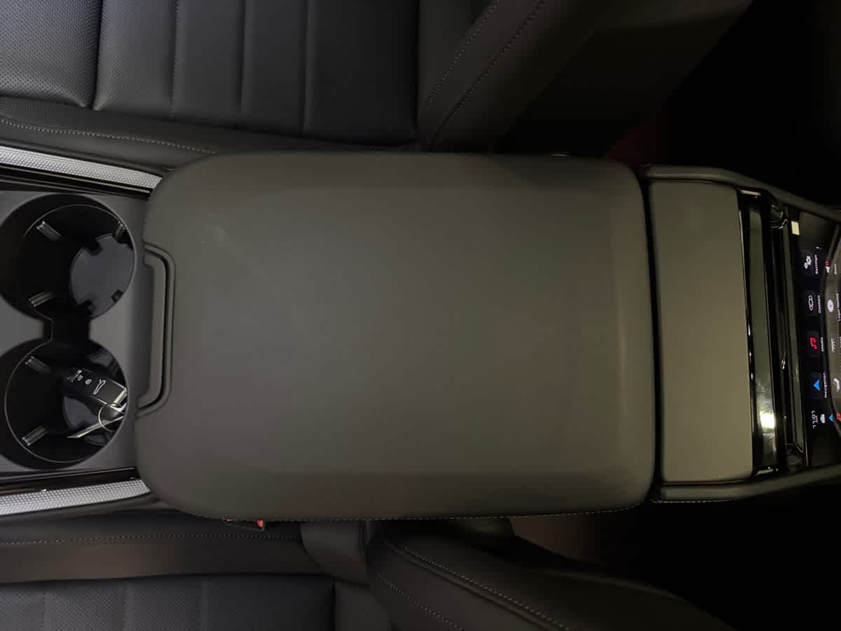 new 2026 Porsche Panamera car