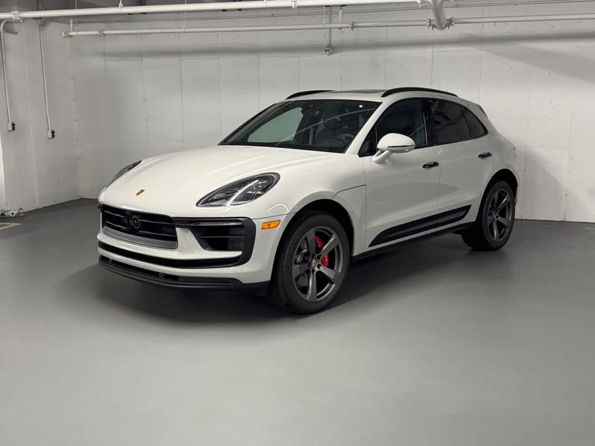 new 2025 Porsche Macan car