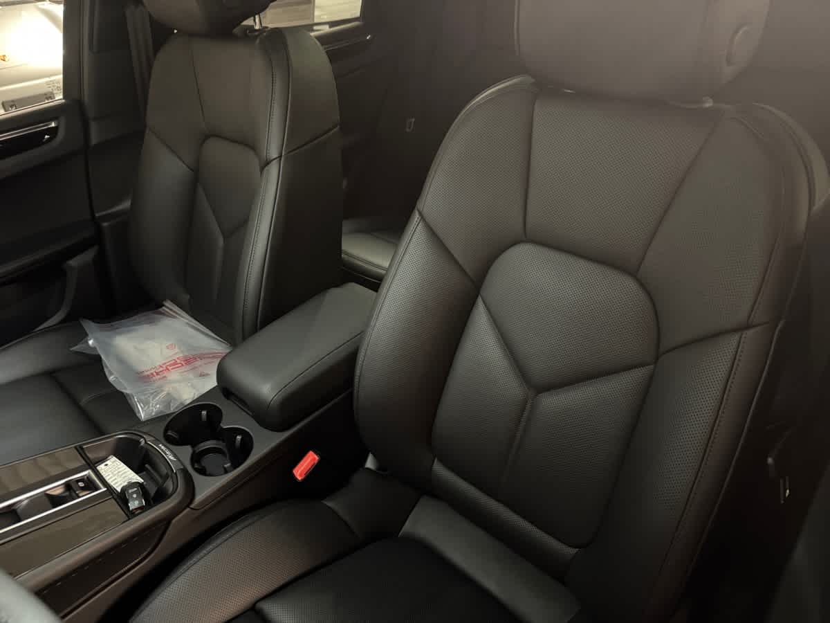 new 2026 Porsche Macan car