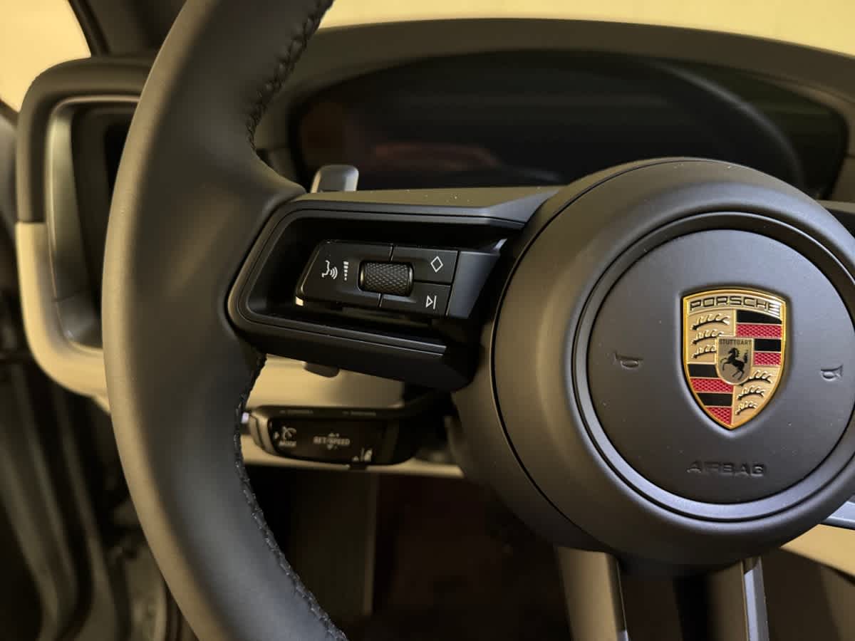 new 2025 Porsche Cayenne car