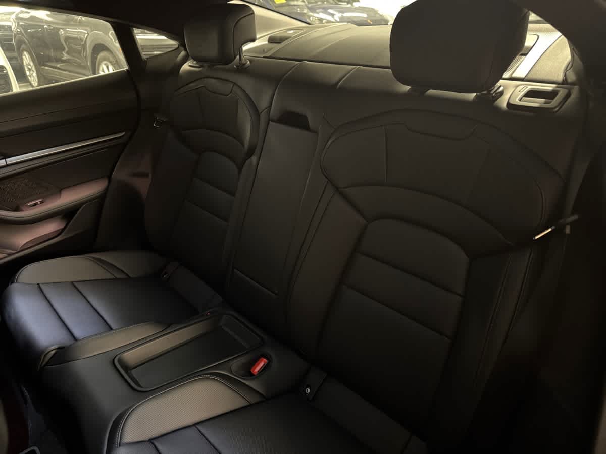 new 2025 Porsche Taycan car