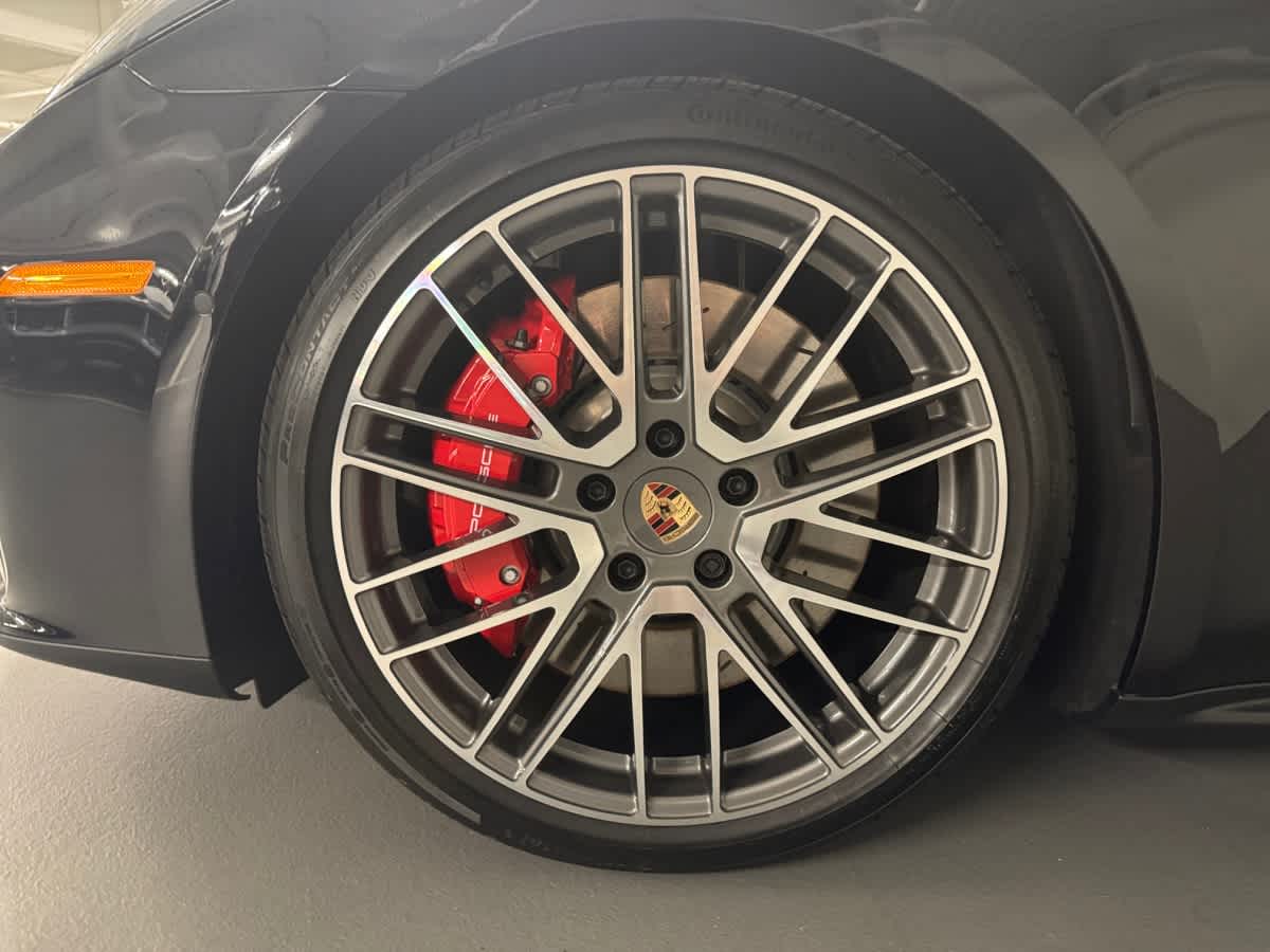 new 2025 Porsche Panamera car