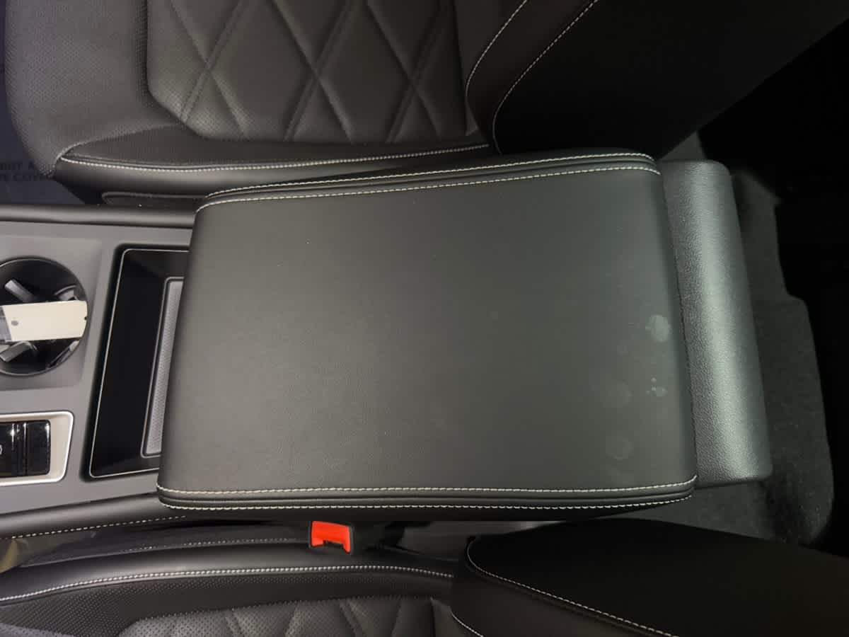 used 2024 Volkswagen Atlas car, priced at $35,497