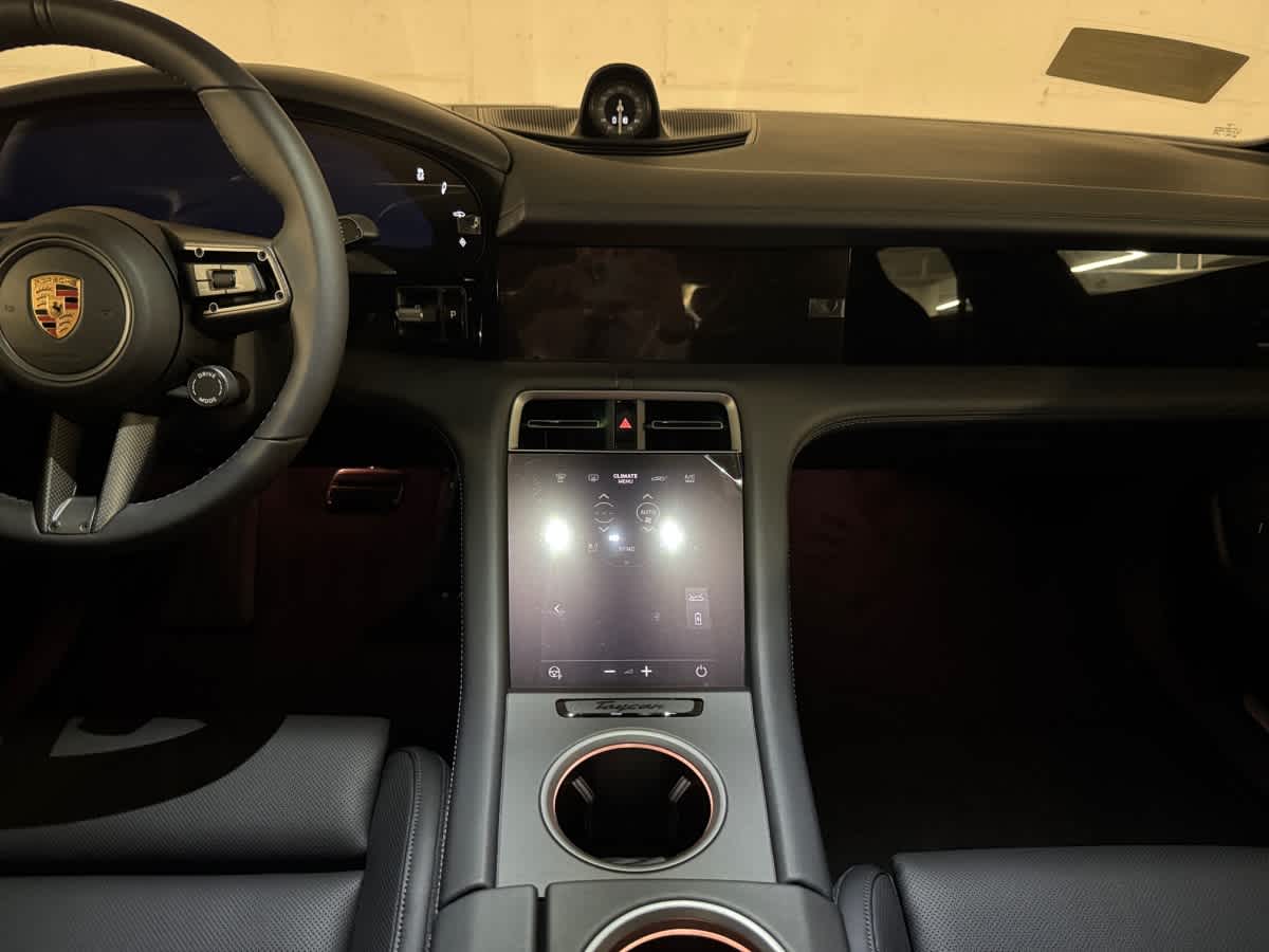 new 2025 Porsche Taycan car