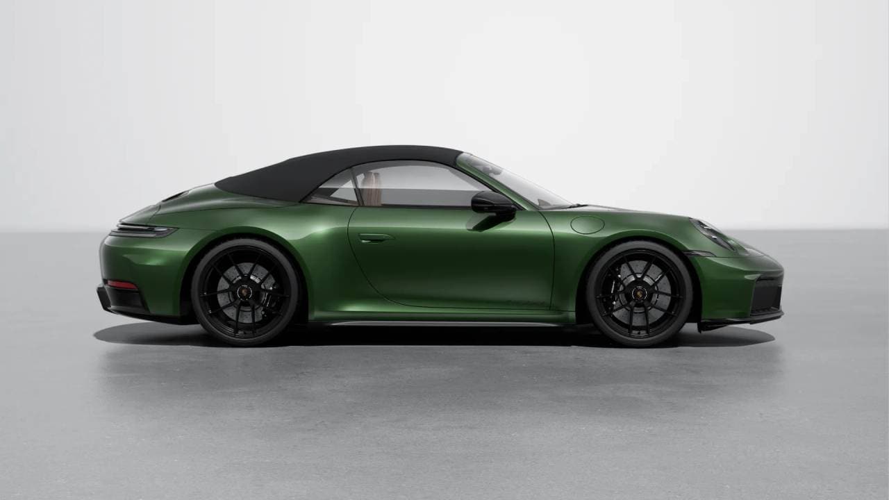 new 2026 Porsche 911 Carrera 4 GTS Cabriolet car