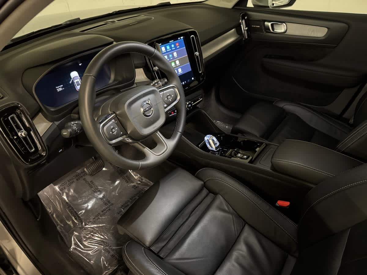 used 2023 Volvo XC40 car, priced at $33,997
