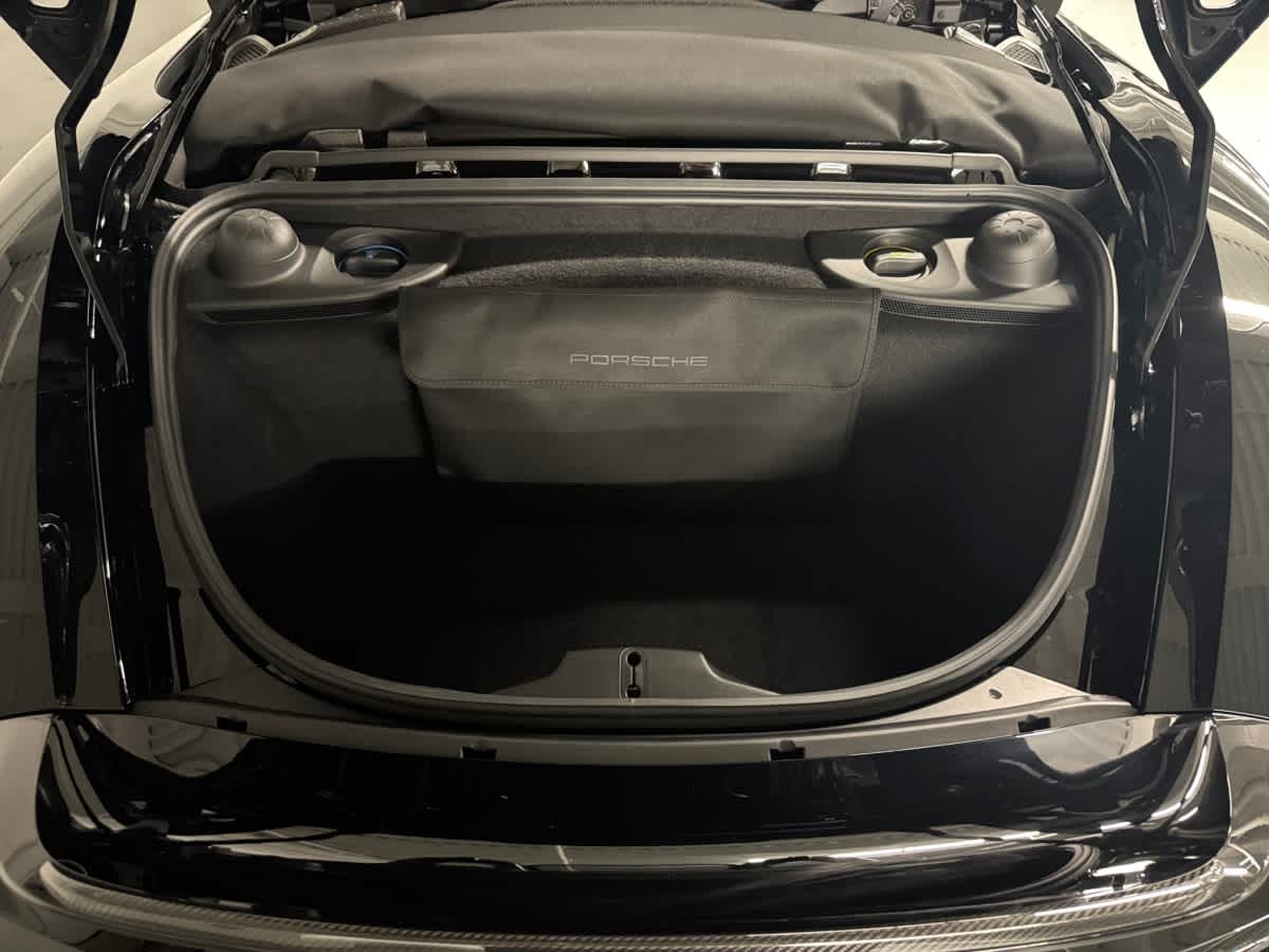 new 2025 Porsche 718 Spyder car