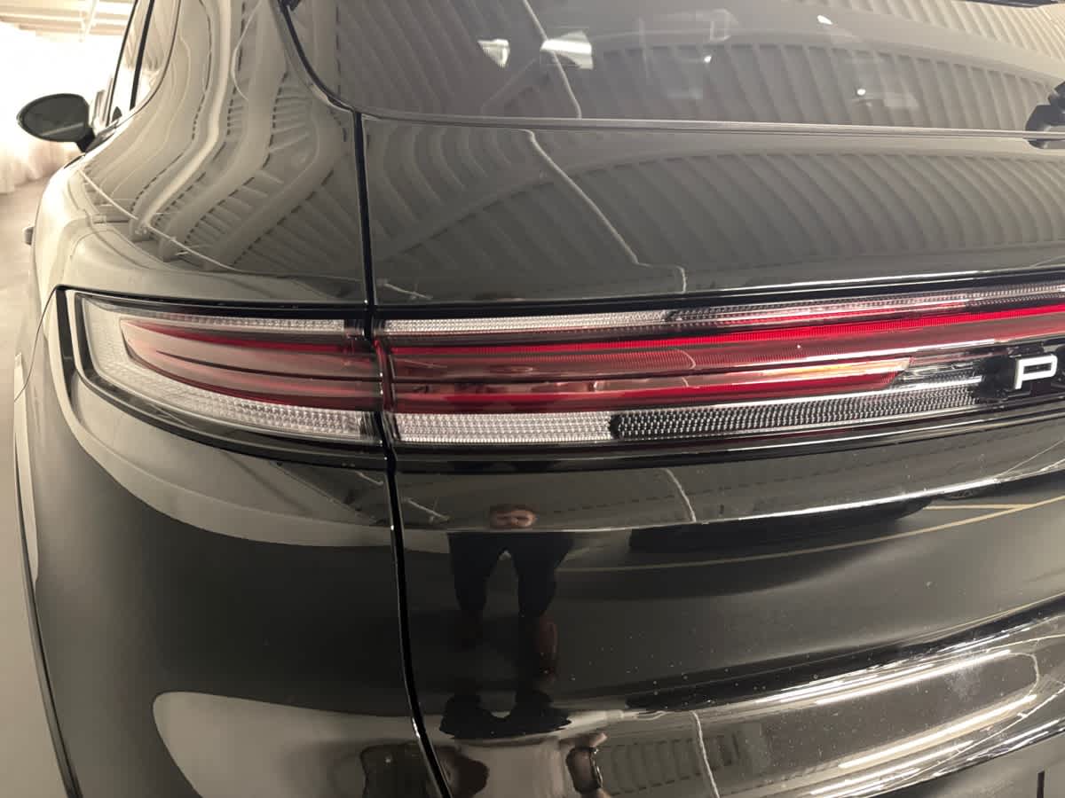new 2025 Porsche Cayenne car