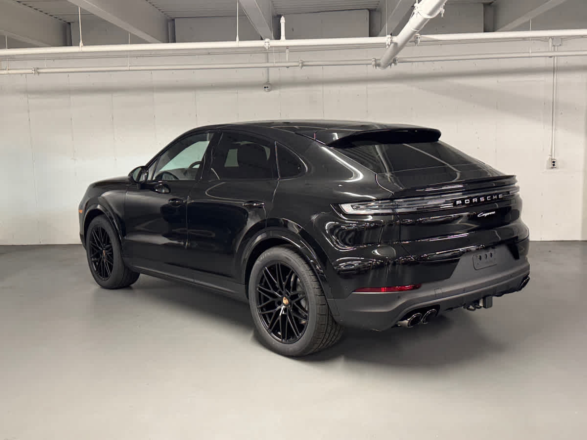 new 2026 Porsche Cayenne car