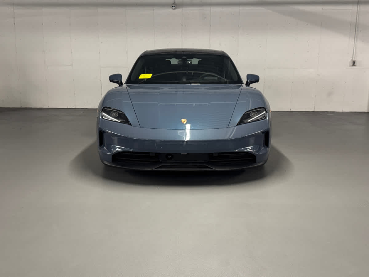 new 2025 Porsche Taycan car