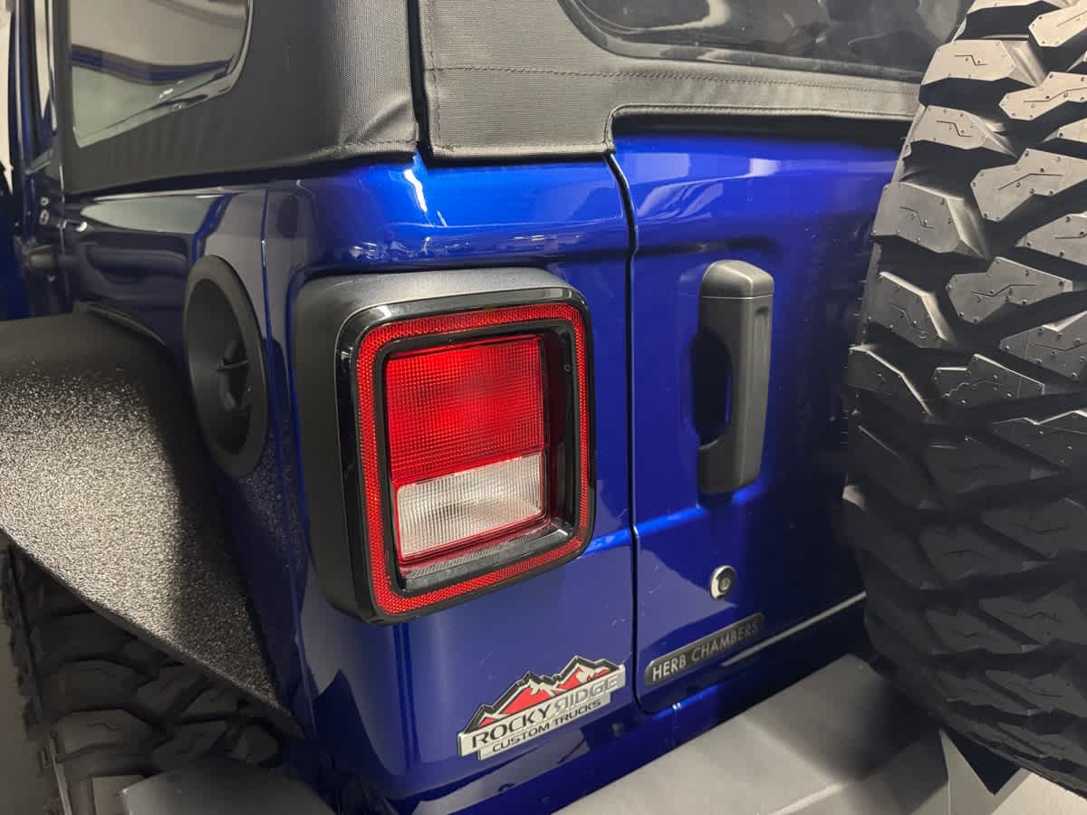 used 2019 Jeep Wrangler Unlimited car, priced at $34,997