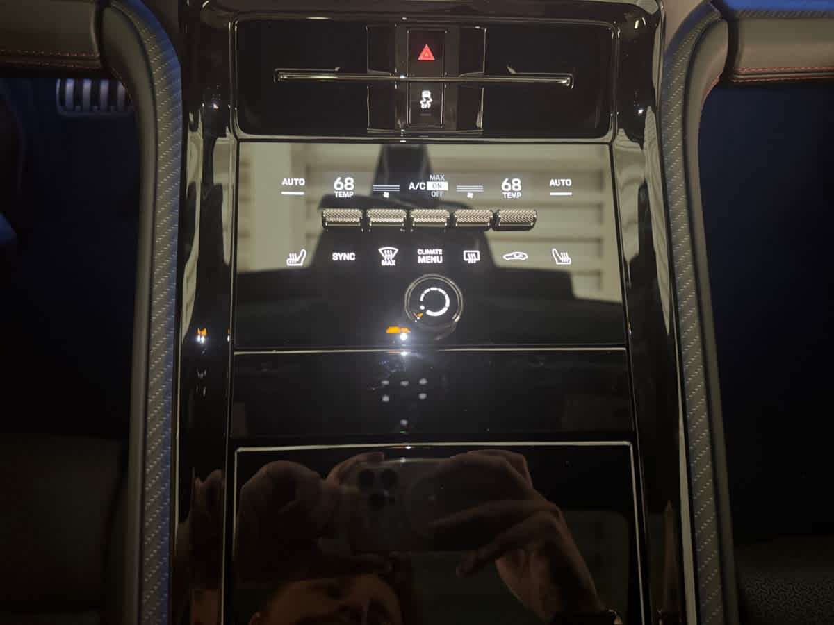 new 2026 Porsche Panamera car