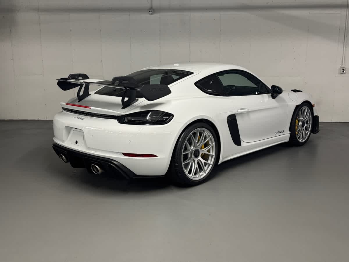new 2025 Porsche 718 Cayman car