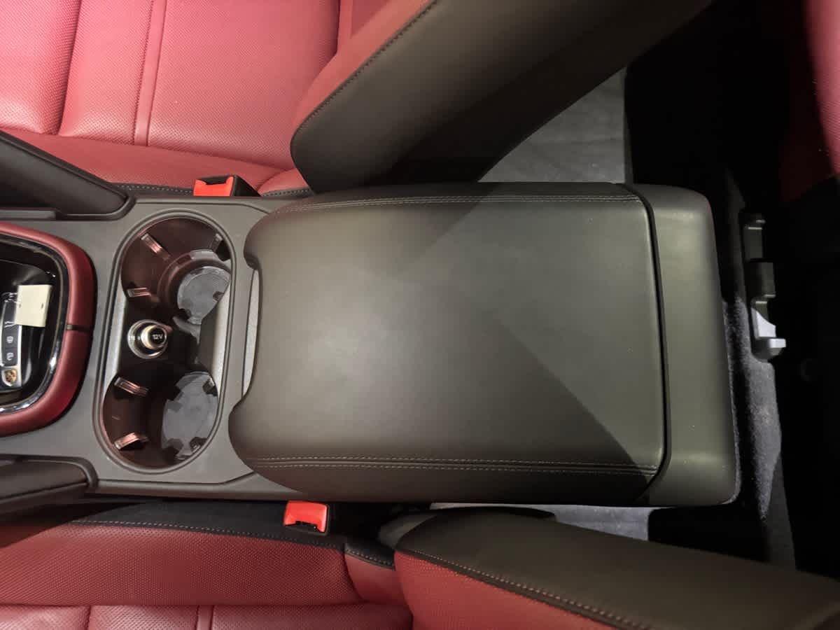 new 2025 Porsche Cayenne car