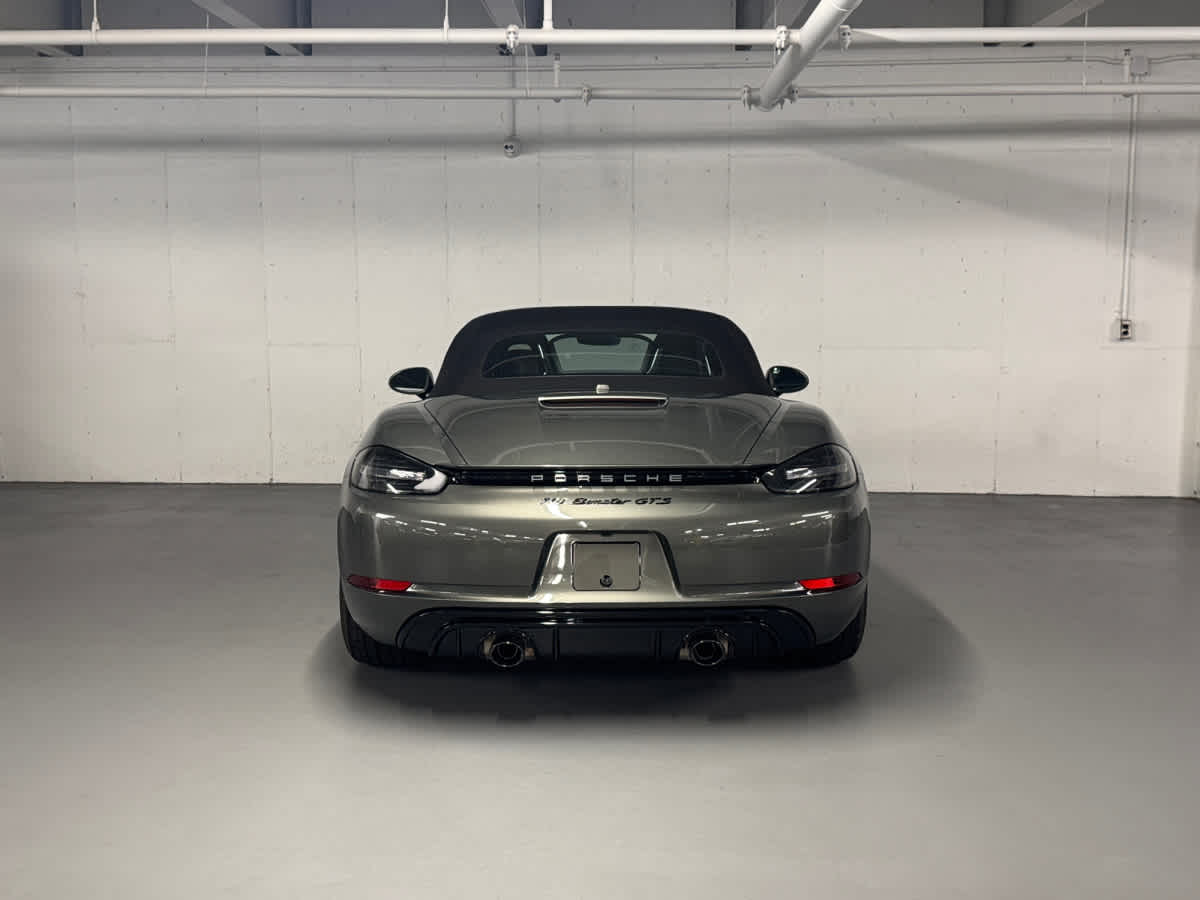 new 2025 Porsche 718 Boxster car