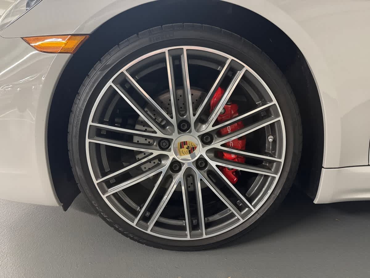 used 2025 Porsche 718 Boxster car, priced at $107,997