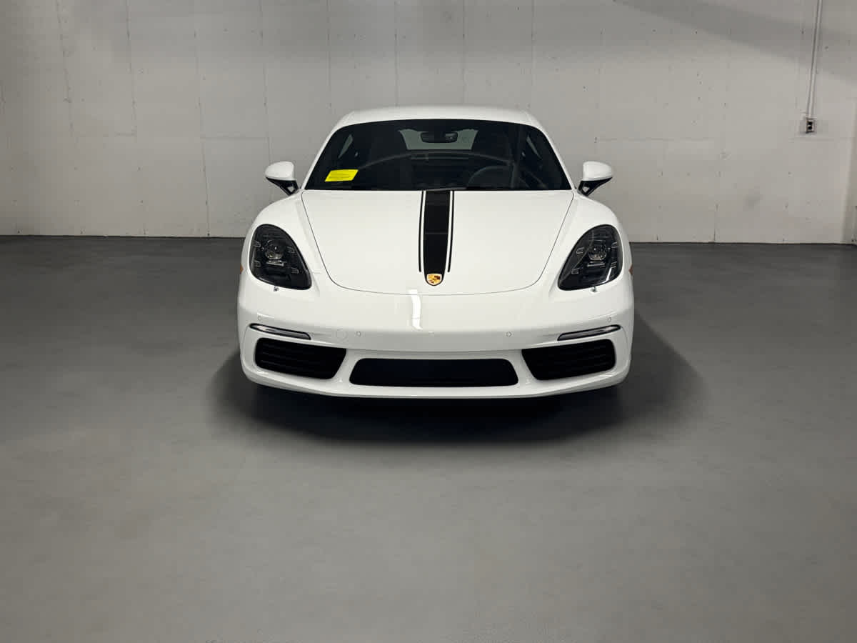 new 2025 Porsche 718 Cayman car