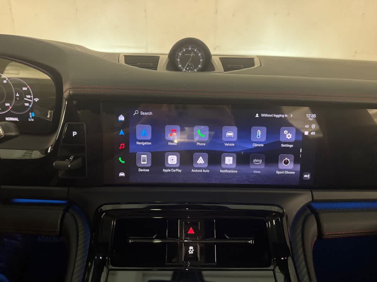 new 2026 Porsche Panamera car