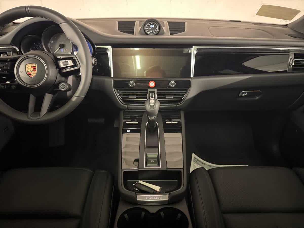 new 2025 Porsche Macan car