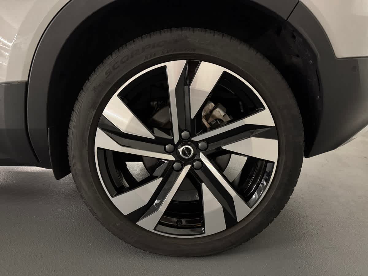 used 2023 Volvo XC40 car, priced at $33,997
