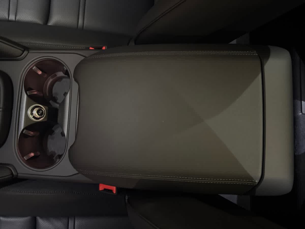 new 2025 Porsche Cayenne car