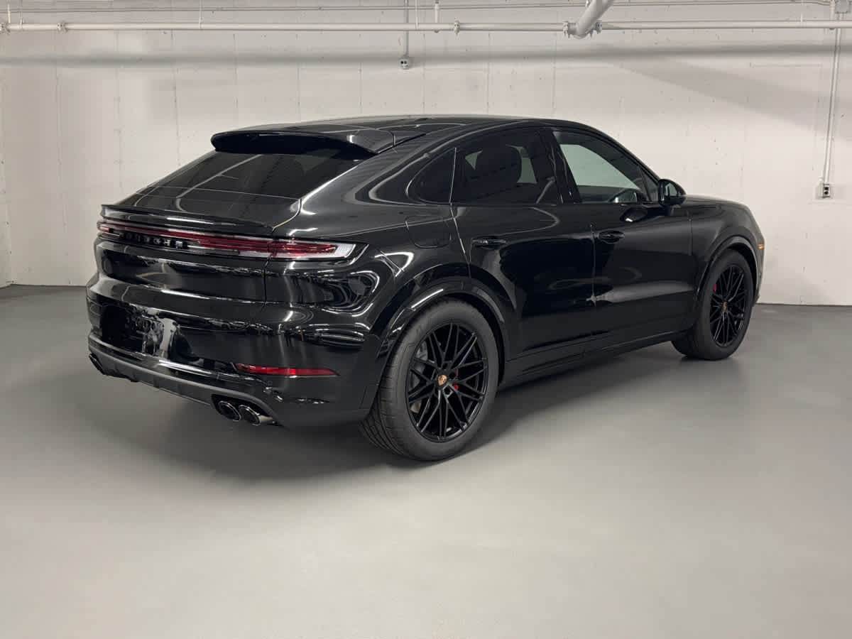 new 2025 Porsche Cayenne car