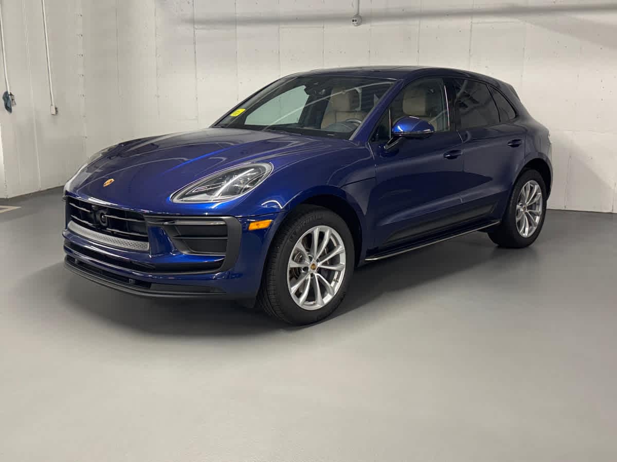 new 2025 Porsche Macan car