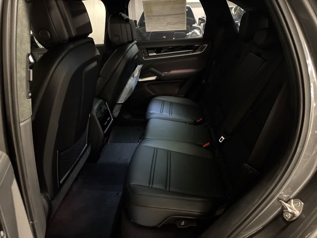 new 2026 Porsche Cayenne car