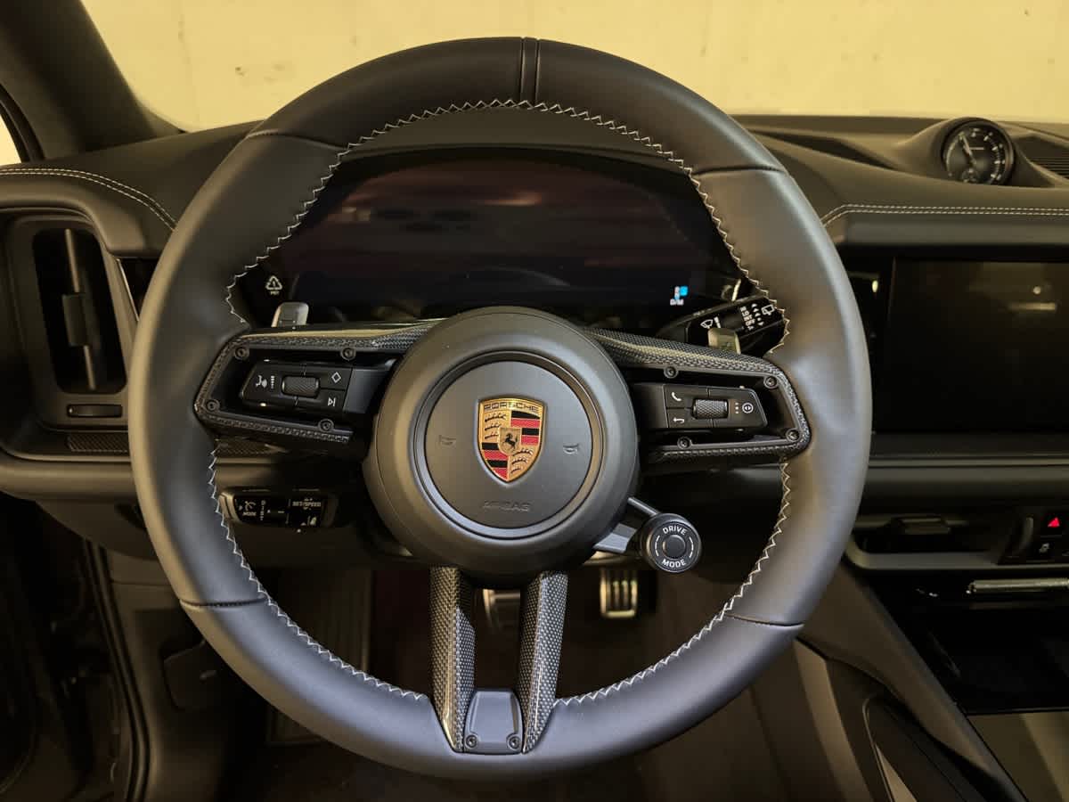 new 2025 Porsche Cayenne car