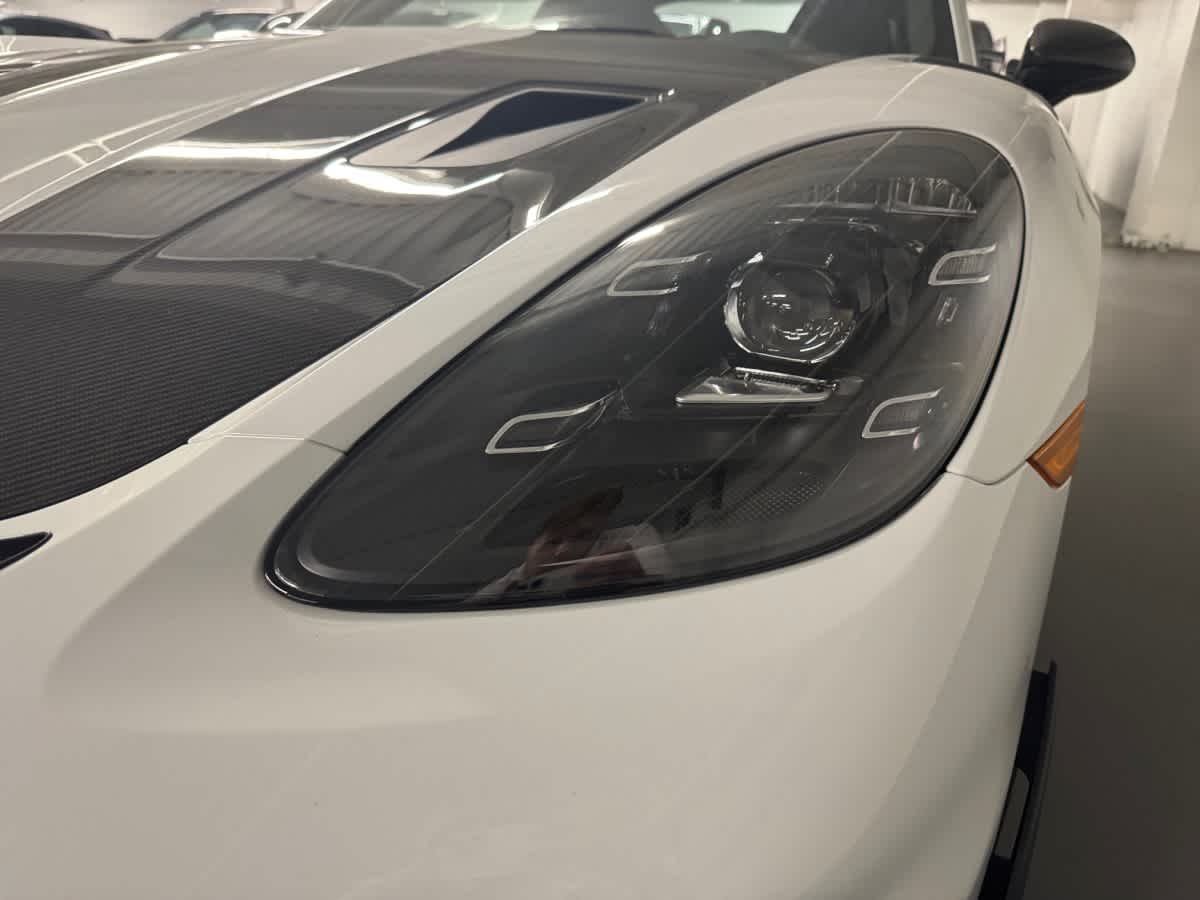 new 2025 Porsche 718 Cayman car