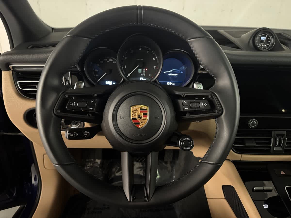 new 2025 Porsche Macan car