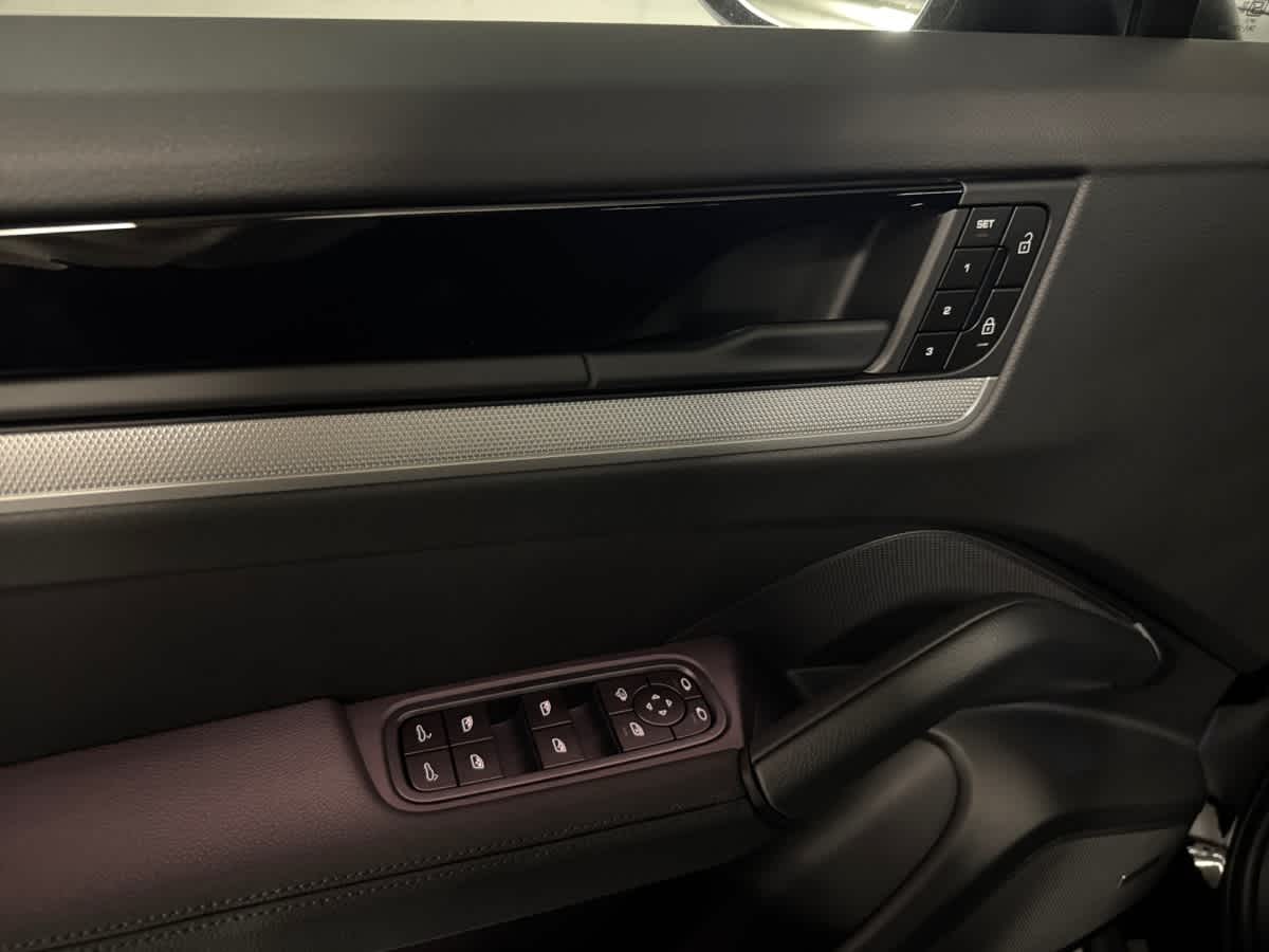 new 2026 Porsche Cayenne car