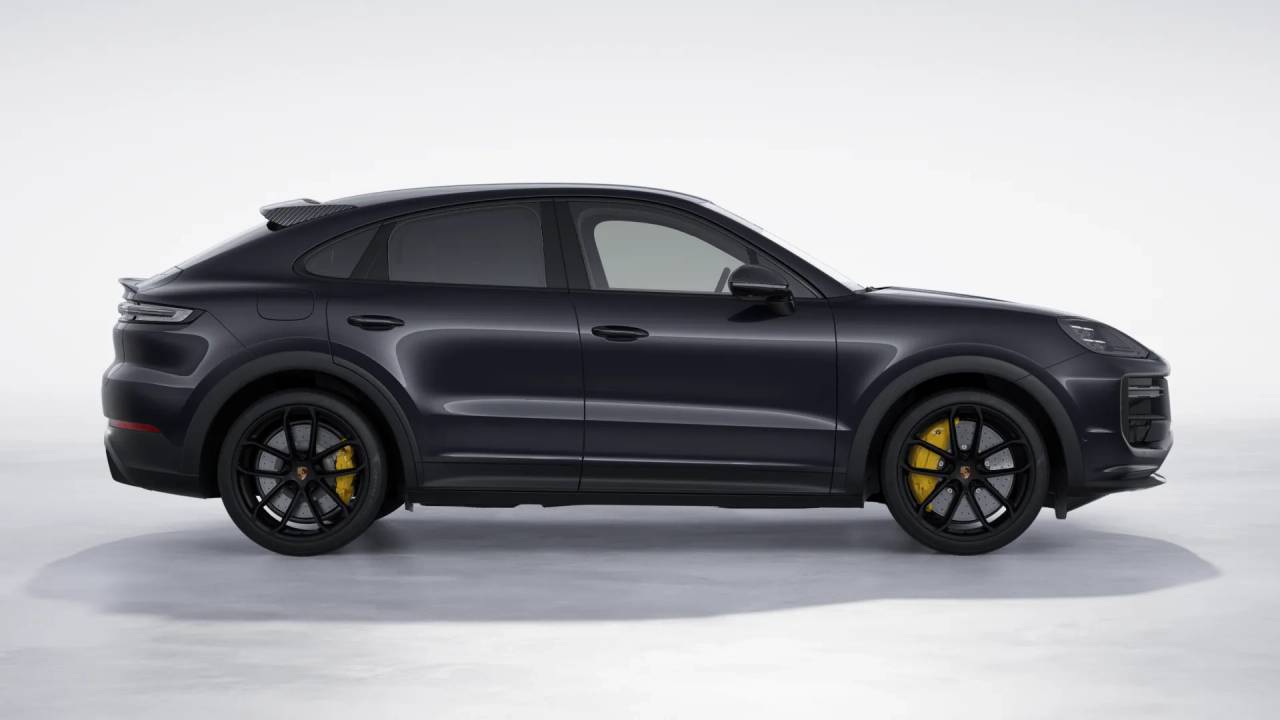 new 2025 Porsche Cayenne car