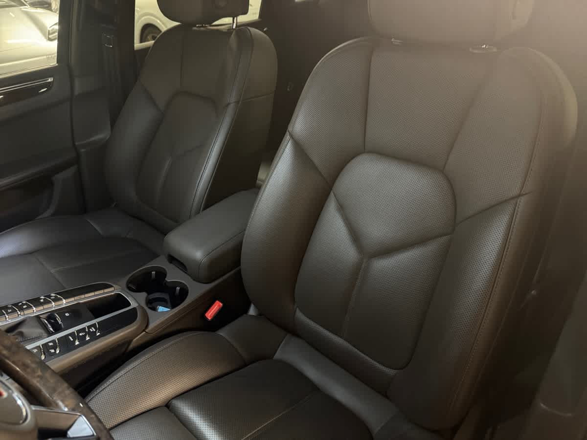 used 2020 Porsche Macan car, priced at $39,998