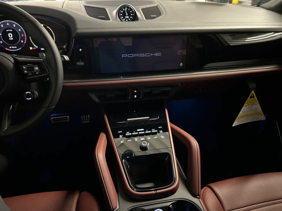 new 2026 Porsche Cayenne car