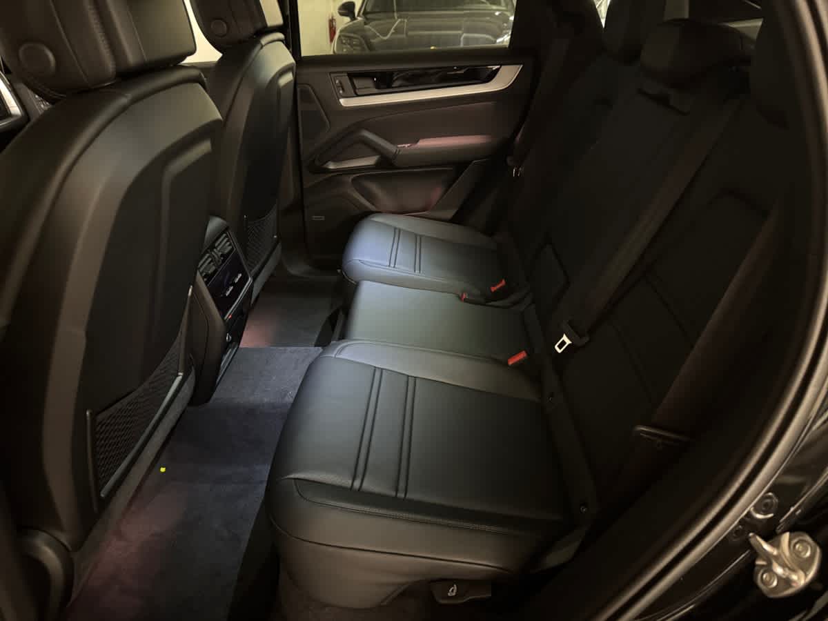 new 2026 Porsche Cayenne car