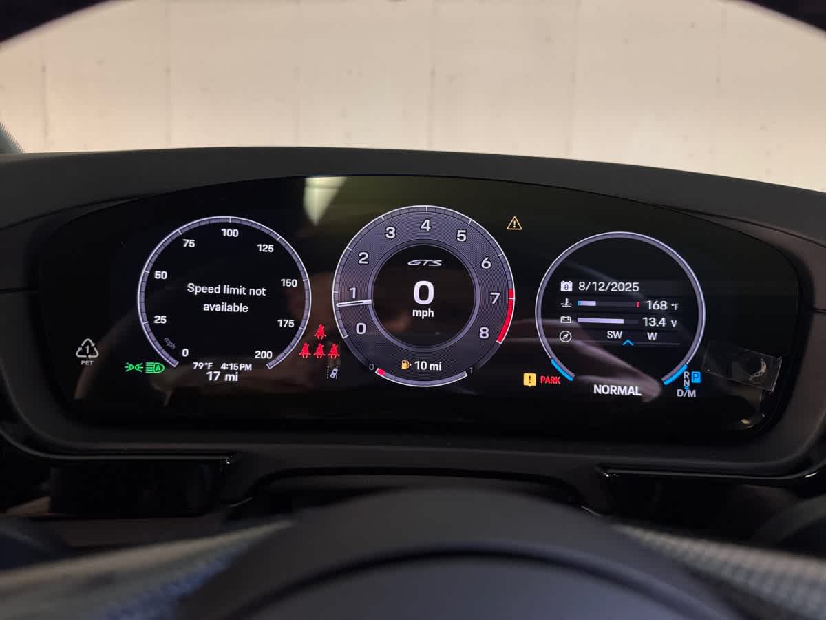 new 2025 Porsche Cayenne car