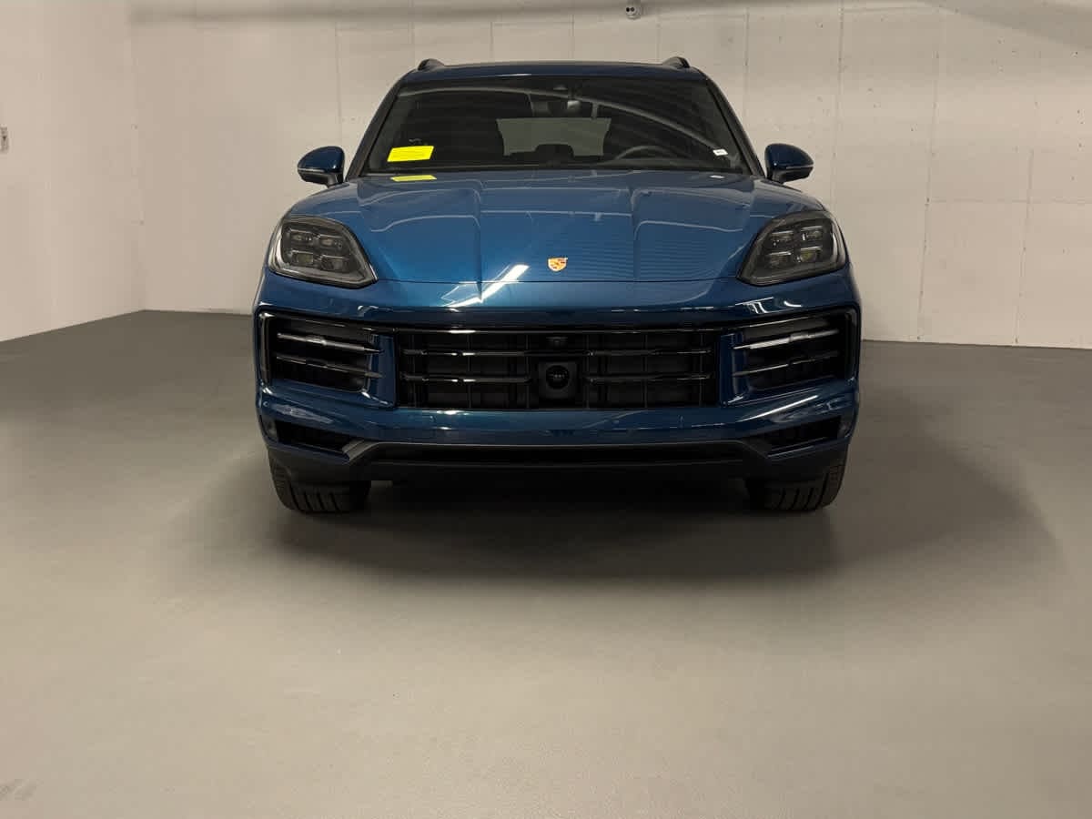 new 2025 Porsche Cayenne car
