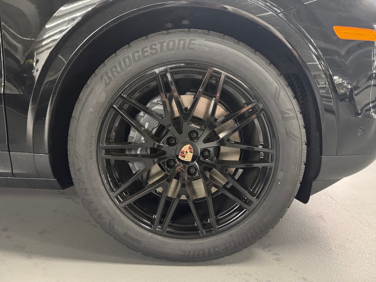 new 2026 Porsche Cayenne car