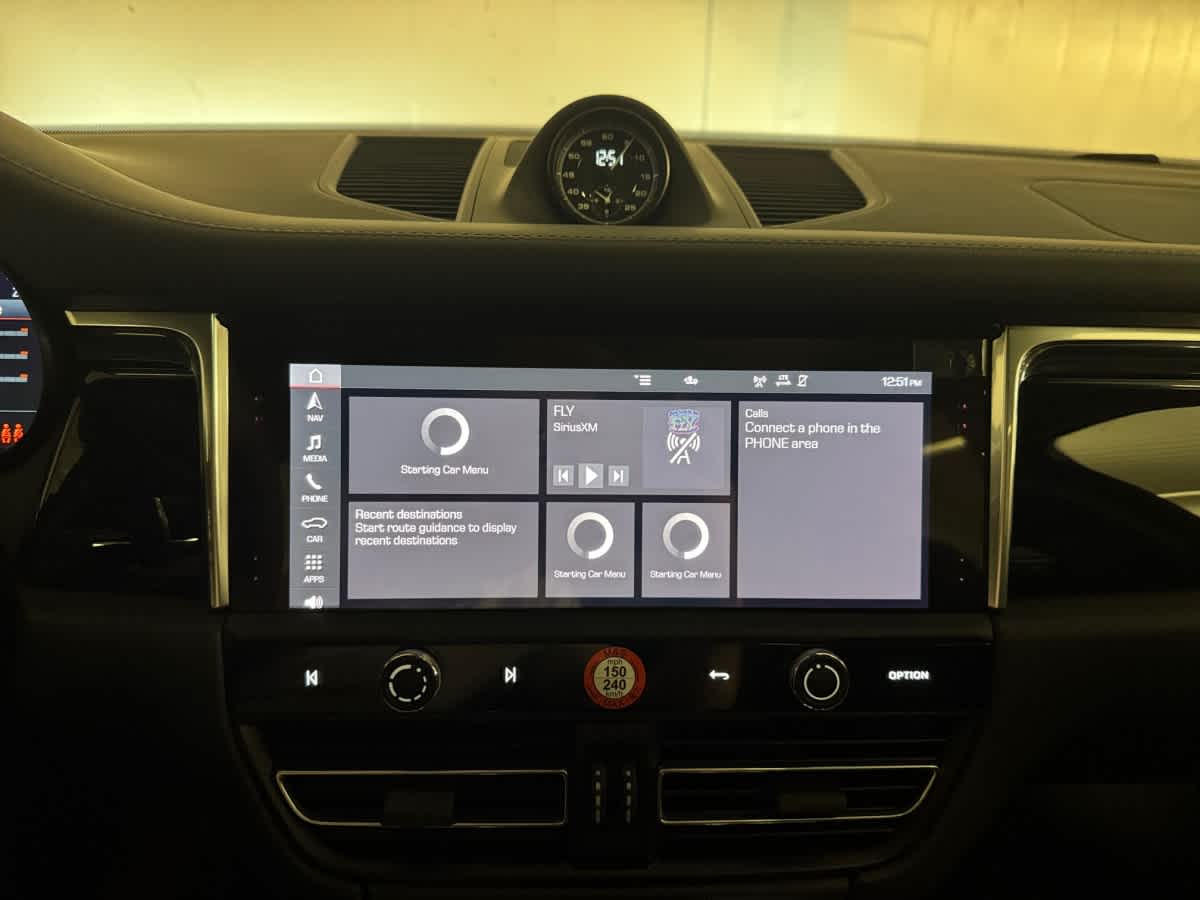 new 2025 Porsche Macan car