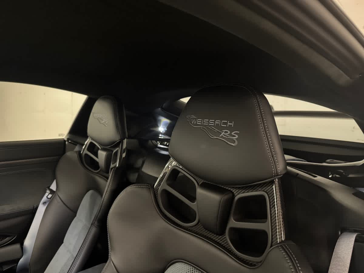new 2025 Porsche 718 Cayman car