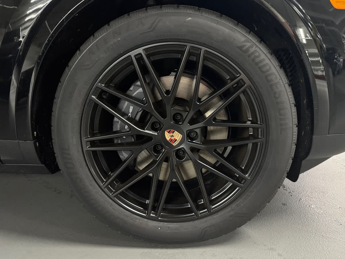 new 2026 Porsche Cayenne car