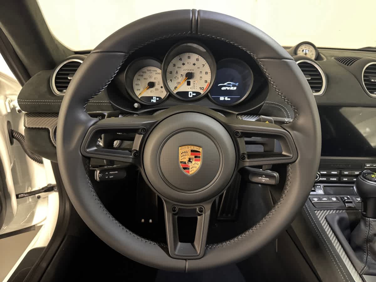 new 2025 Porsche 718 Cayman car