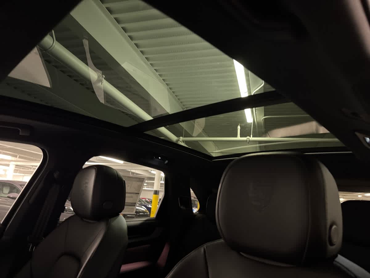 new 2025 Porsche Cayenne car