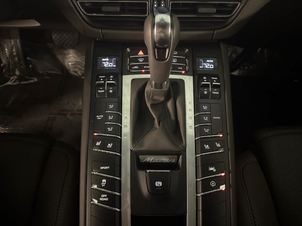 used 2020 Porsche Macan car, priced at $39,998