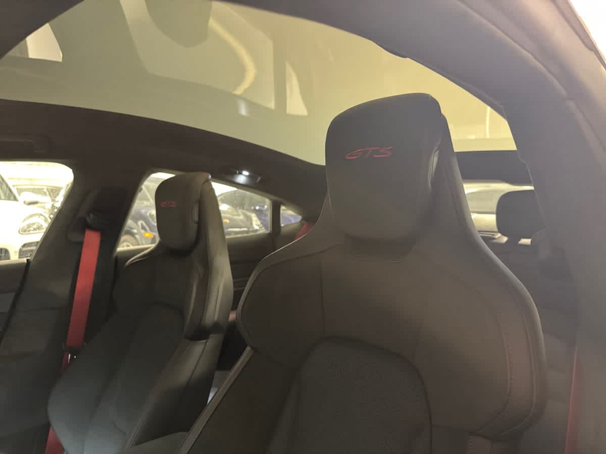 new 2025 Porsche Taycan car